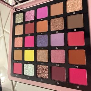 ABH NORVINA collection